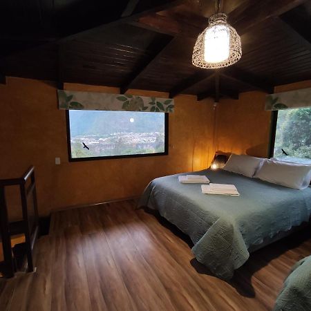 "Casa Verde" En Banos De Agua Santa Con Vista Al Volcan Tungurahua Екстер'єр фото