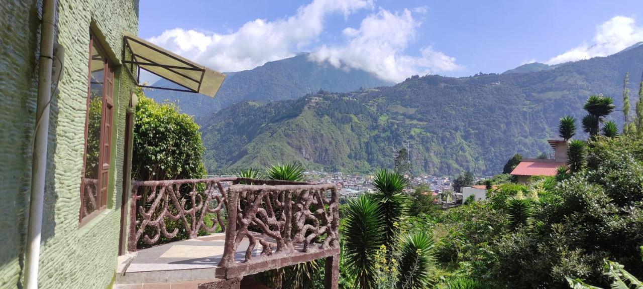"Casa Verde" En Banos De Agua Santa Con Vista Al Volcan Tungurahua Екстер'єр фото